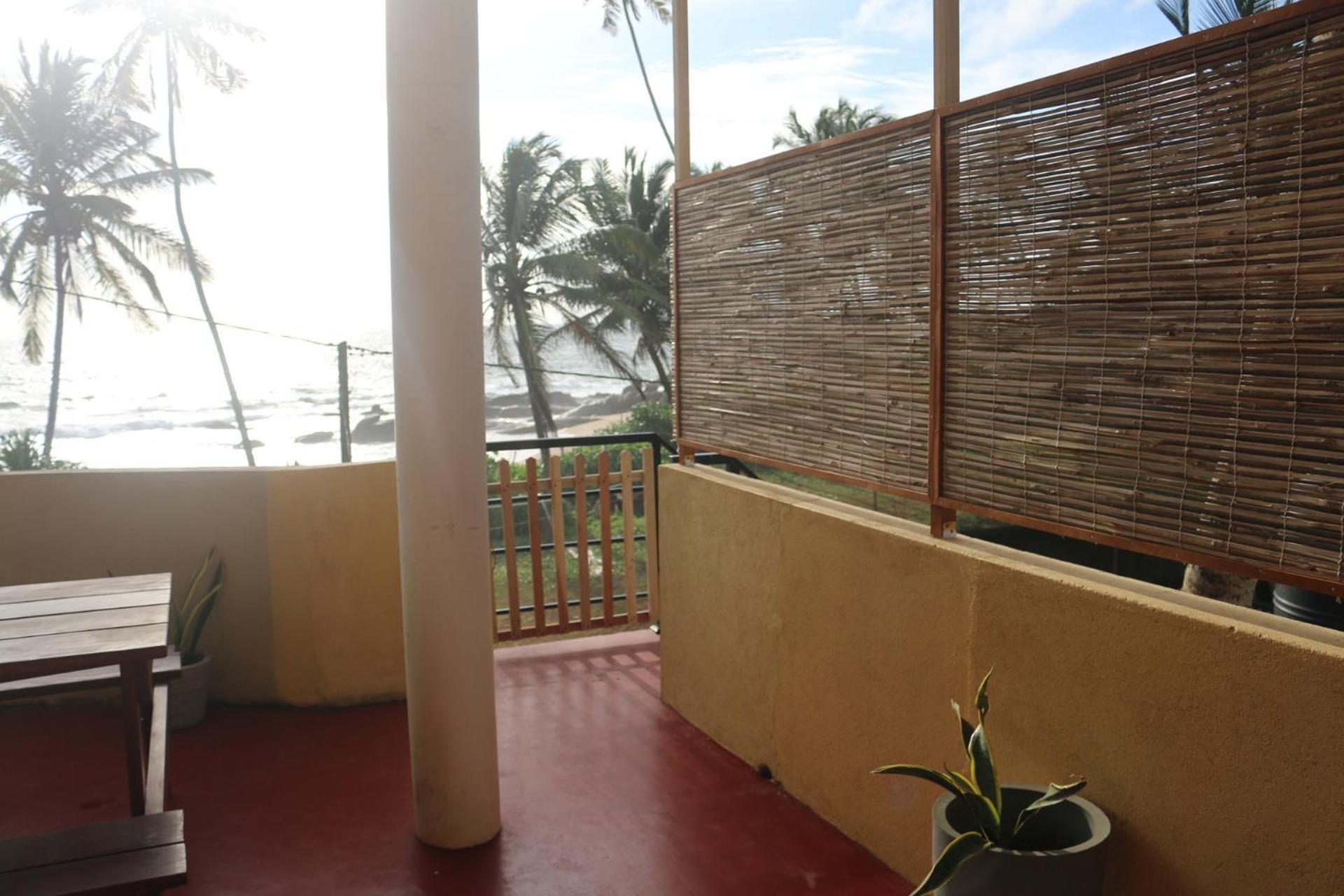 Dinuli Home Stay Ahungalla Exterior foto